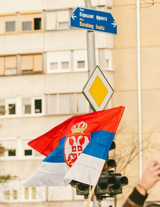 Podpora nezávislé investigativní novinařiny v Srbsku