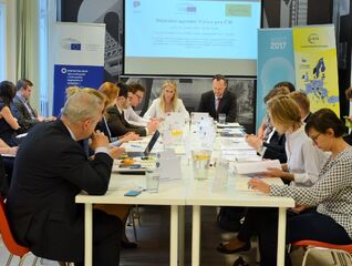 TZ - ČR stále výrazně zaostává v e-Governmentu, ve státní správě pořád funguje několik tisíc nesourodých informačních systémů