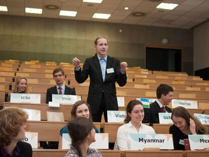 Delegátův průvodce UNEA - XXI. ročník