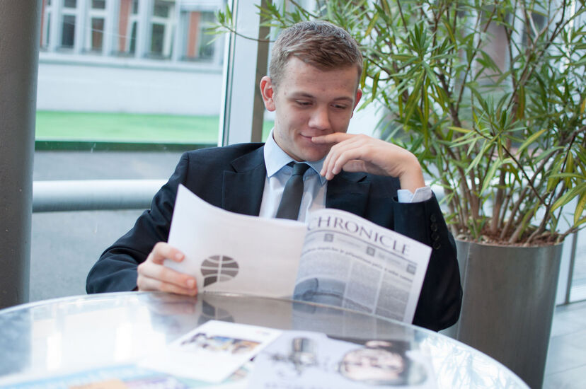 Noviny Chronicle – 1. číslo XXII. ročníku