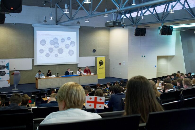 Noviny Chronicle – 8. číslo XXII. ročníku