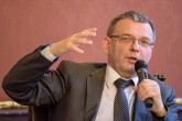 Dvě zahraniční politiky jako stín nad českými velvyslanci