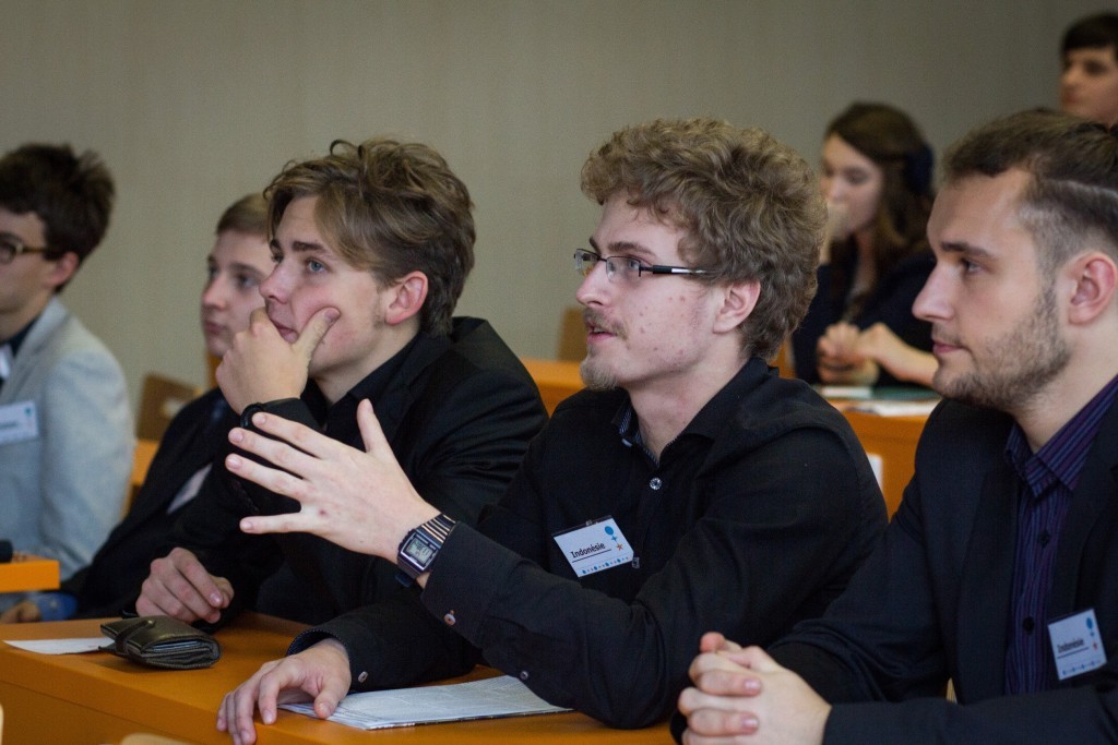 Prazsky studentsky summit 1 workshop 2015