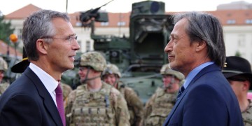 Od Walesu k Varšavě: současné výzvy pro NATO a postavení ČR