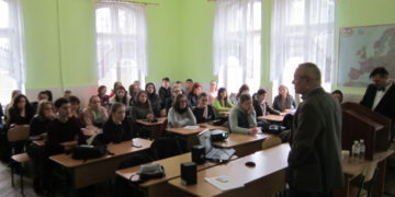 350 ukrajinských učitelů a studentů se seznámilo s využitím ústní historie ve výuce